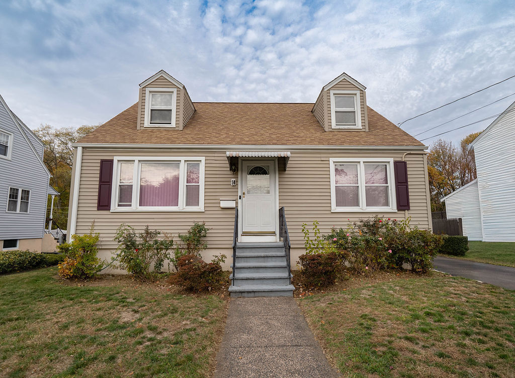 14 Gerrish Avenue East Haven CT 06512