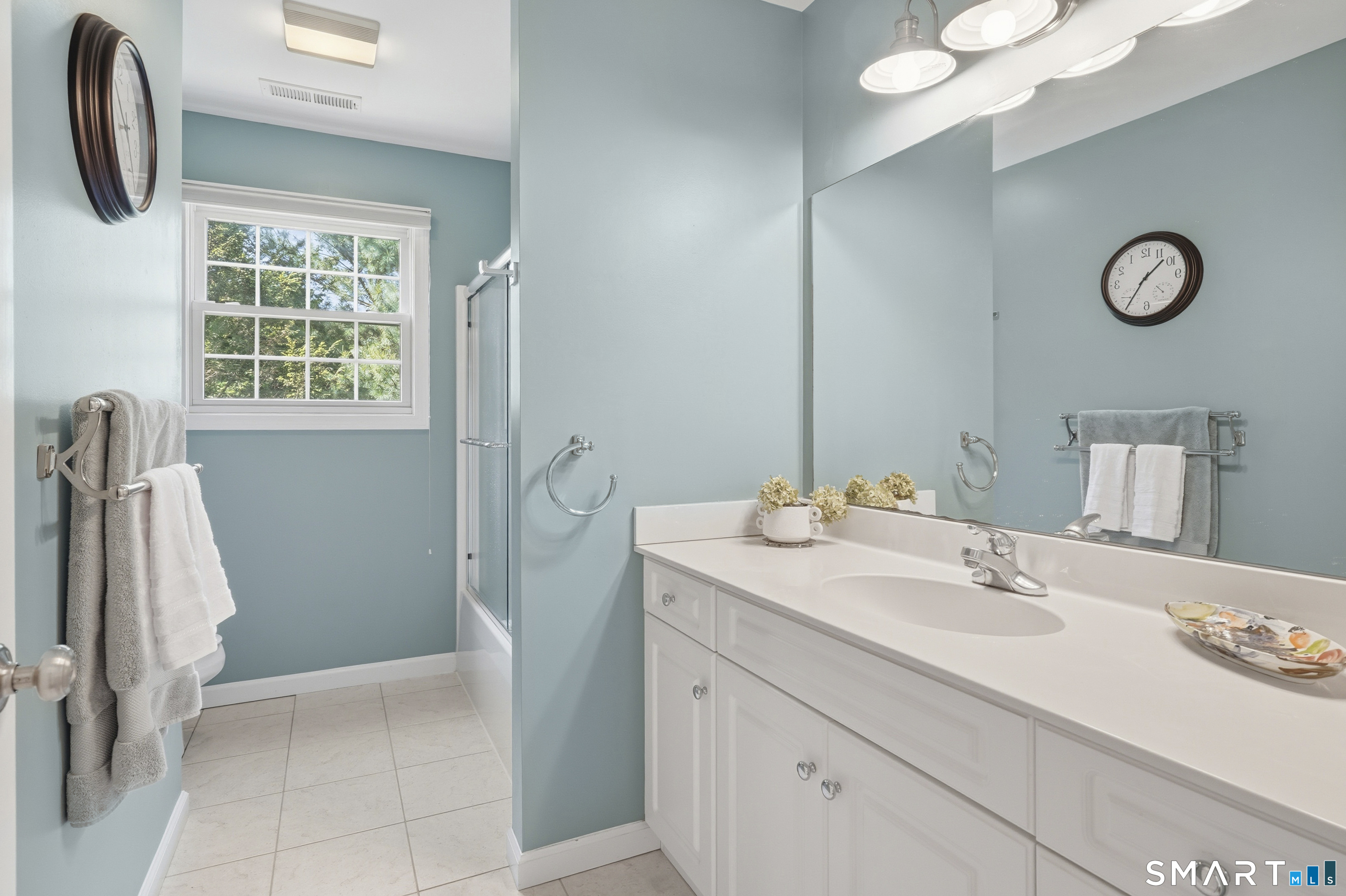 826 Rail Fence Road Orange CT 06477