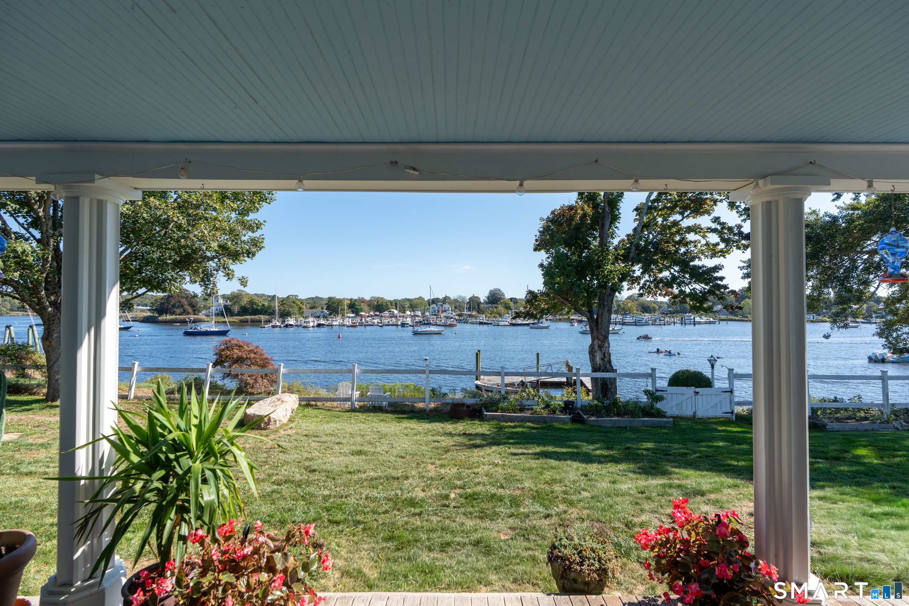 417 River Road Stonington CT 06379