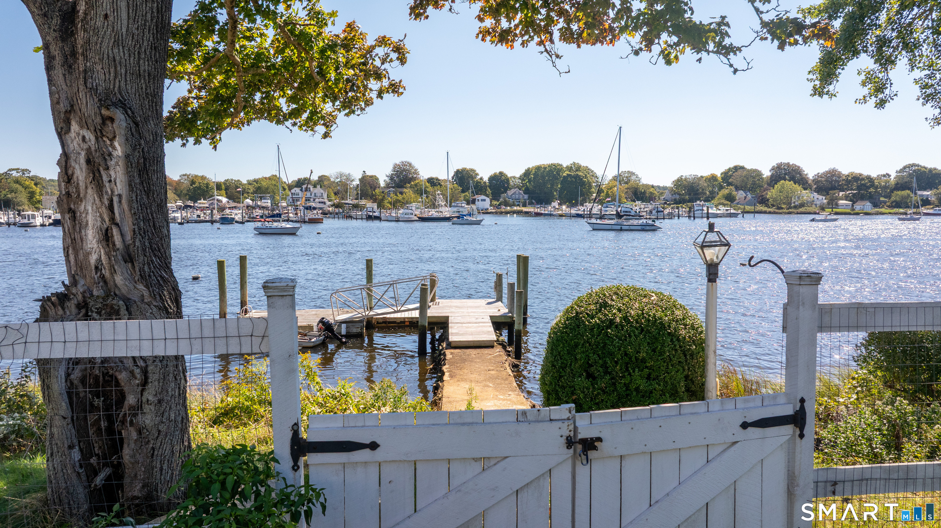 417 River Road Stonington CT 06379