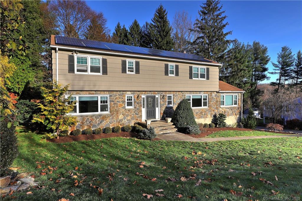 226 Saxonwood Road Fairfield CT 06825