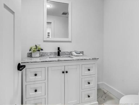 23 Meeting House Road Greenwich CT 06831