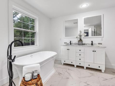 23 Meeting House Road Greenwich CT 06831