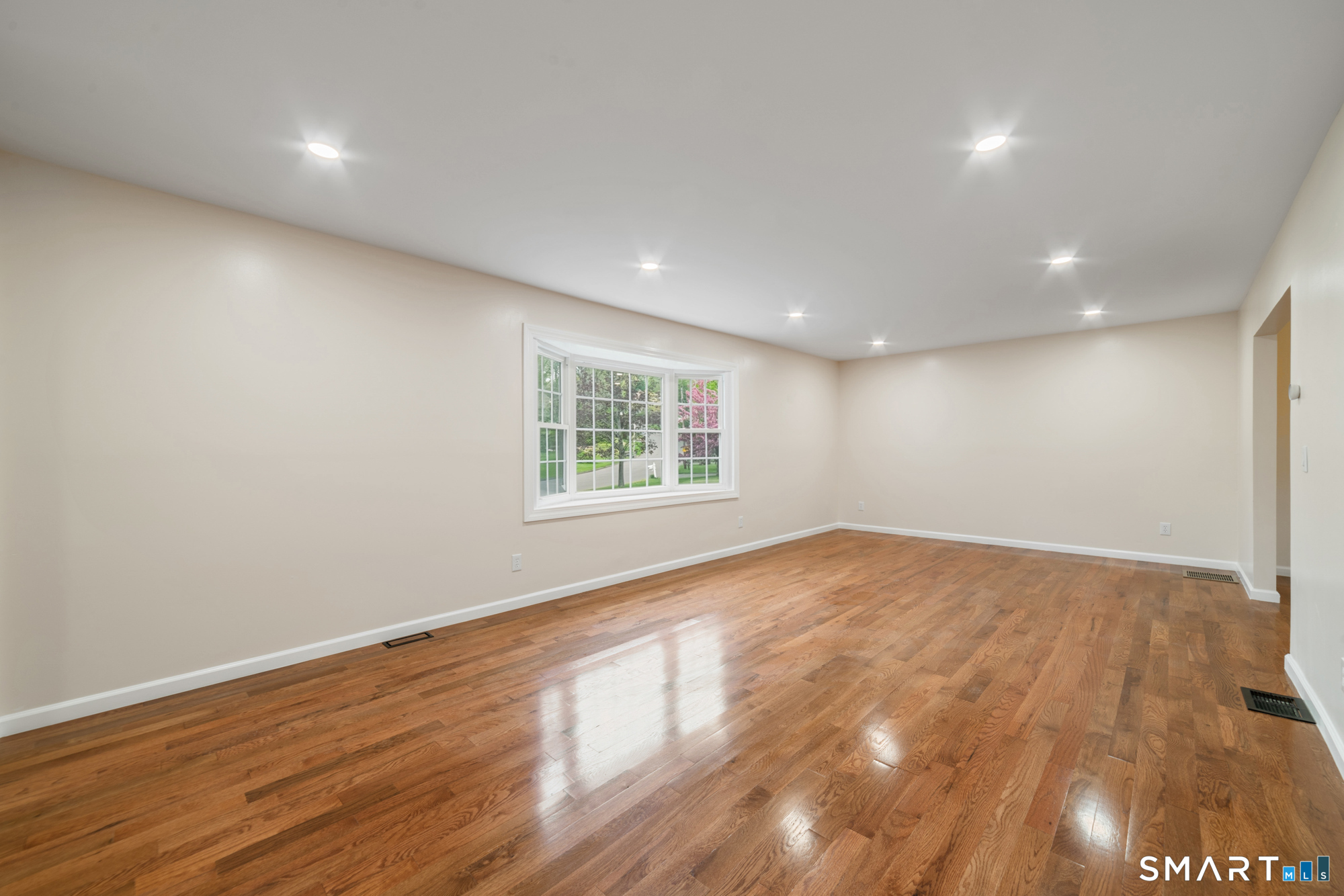 6 El Toro Drive Bristol CT 06010