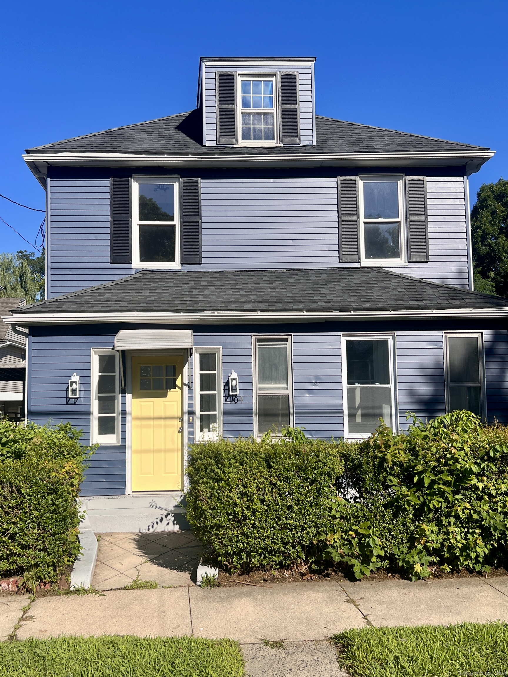 104 Knoll Street Waterbury CT 06705