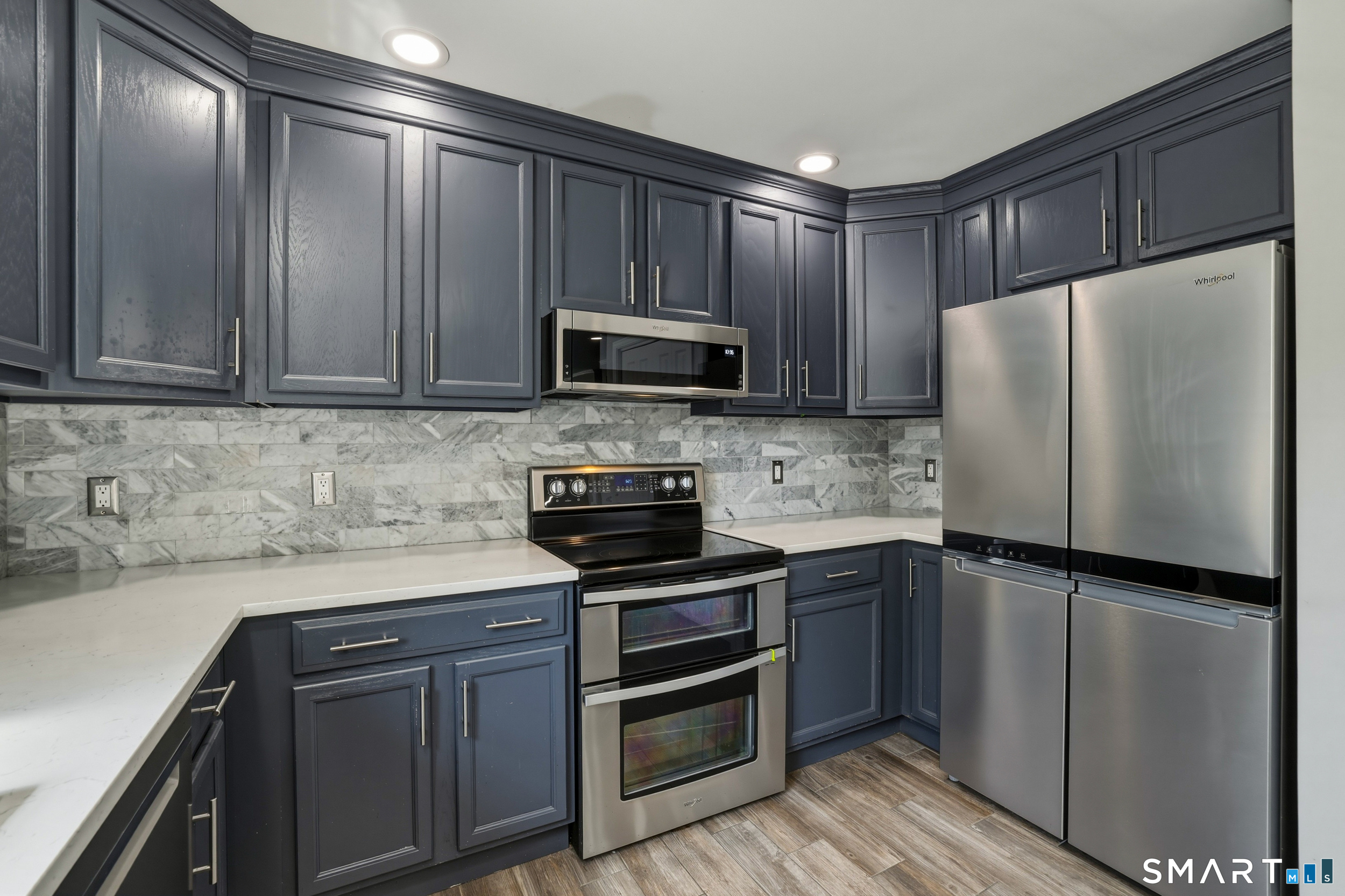 20 Ridgewood Court Hamden CT 06473