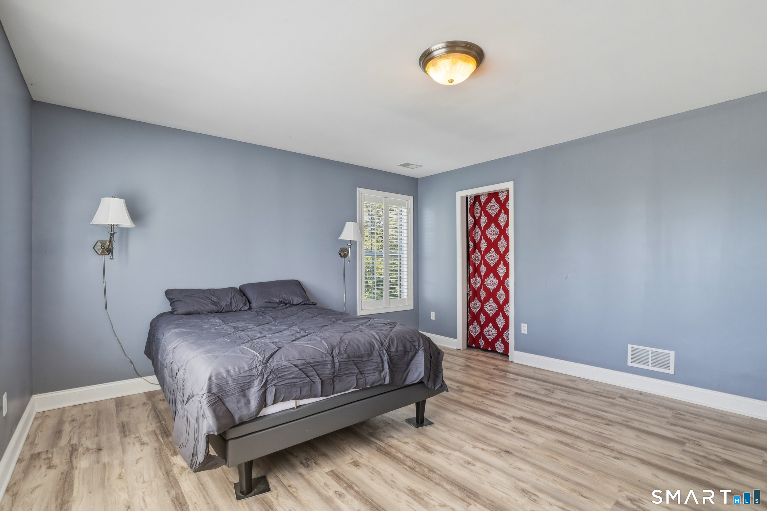 20 Ridgewood Court Hamden CT 06473