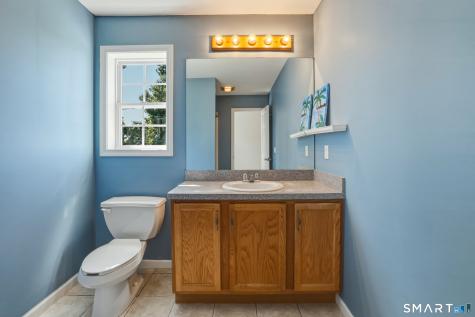 20 Ridgewood Court Hamden CT 06473