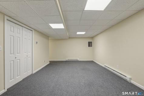 20 Ridgewood Court Hamden CT 06473