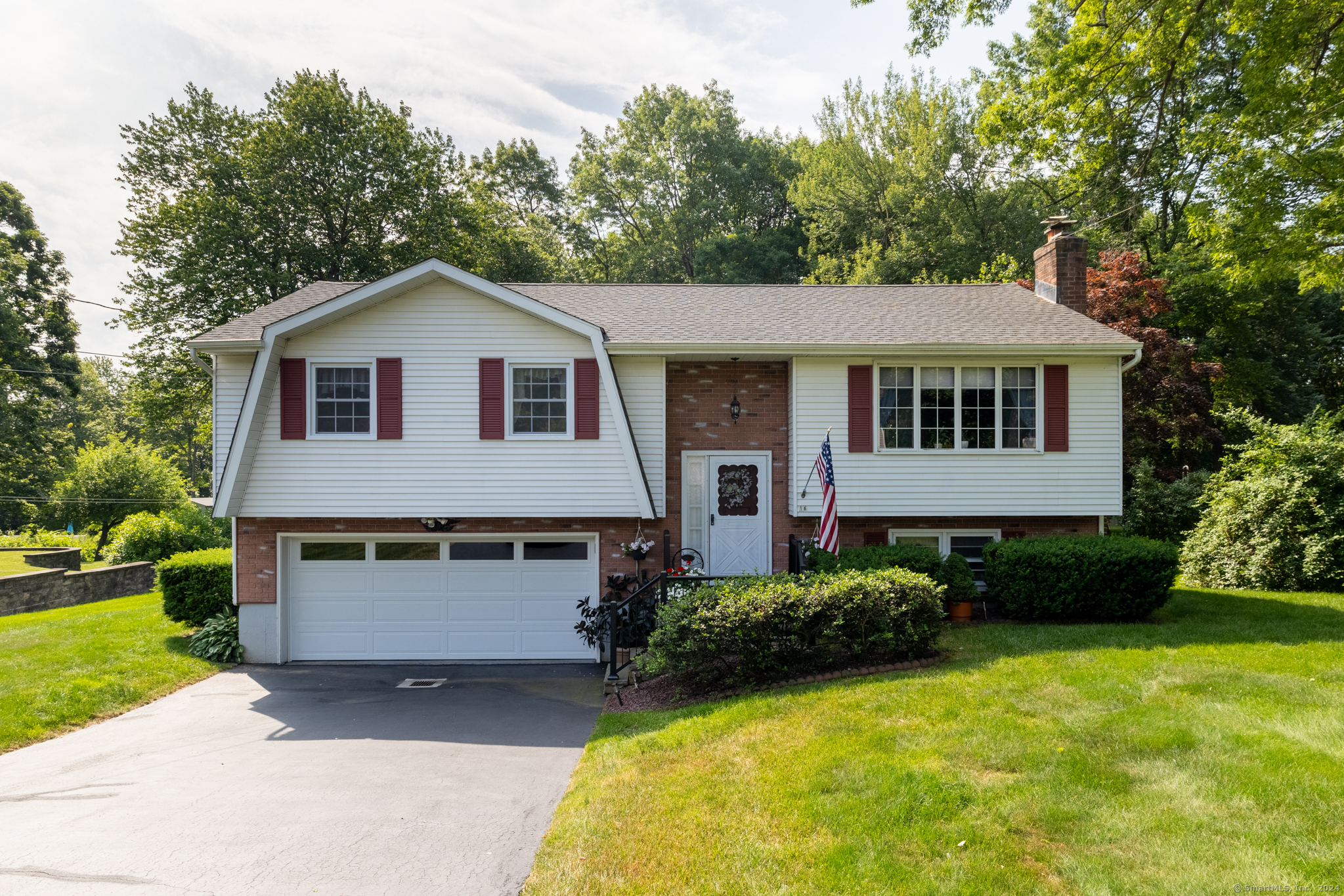 18 Boulder Drive Wolcott CT 06716
