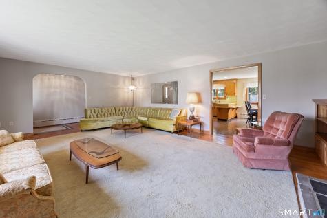 58 Evelyn Road Bristol CT 06010
