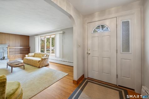 58 Evelyn Road Bristol CT 06010