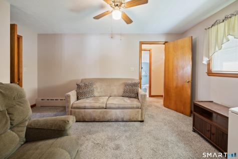 58 Evelyn Road Bristol CT 06010