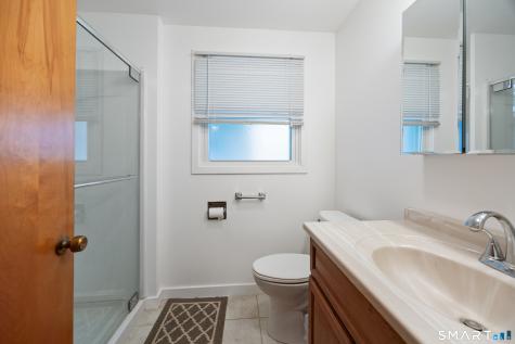58 Evelyn Road Bristol CT 06010