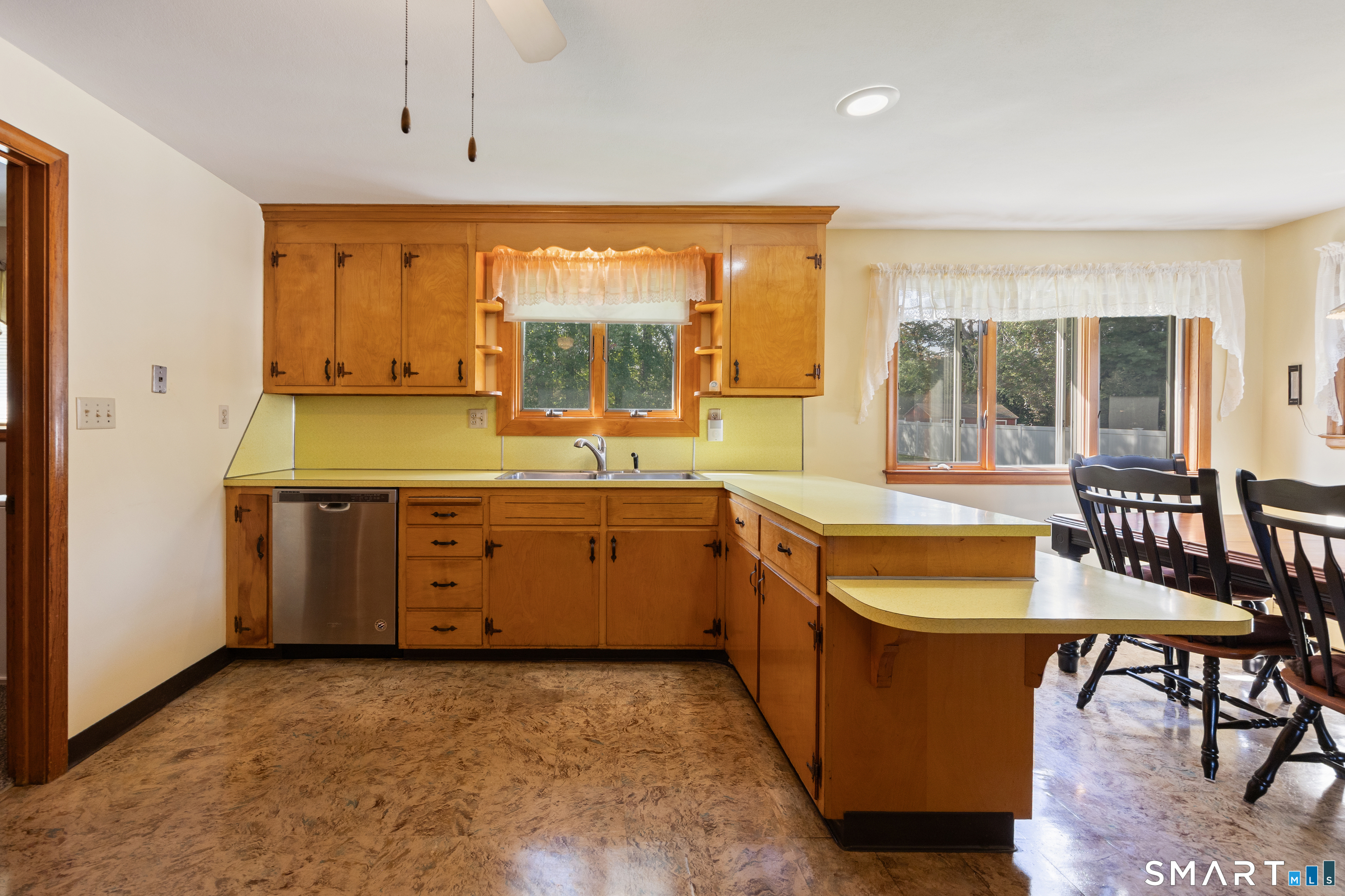 58 Evelyn Road Bristol CT 06010