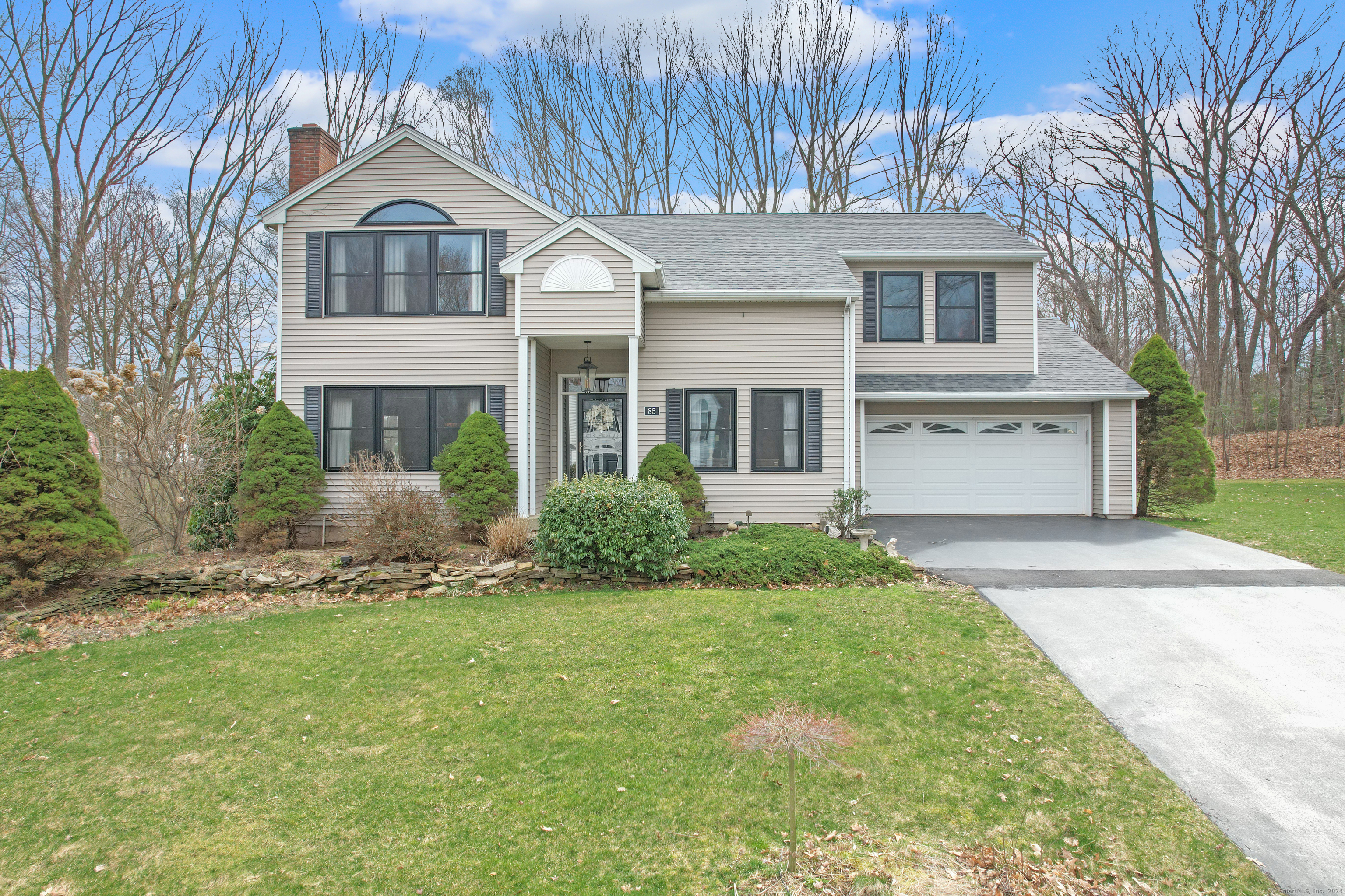 85 Dora Drive Middletown CT 06457