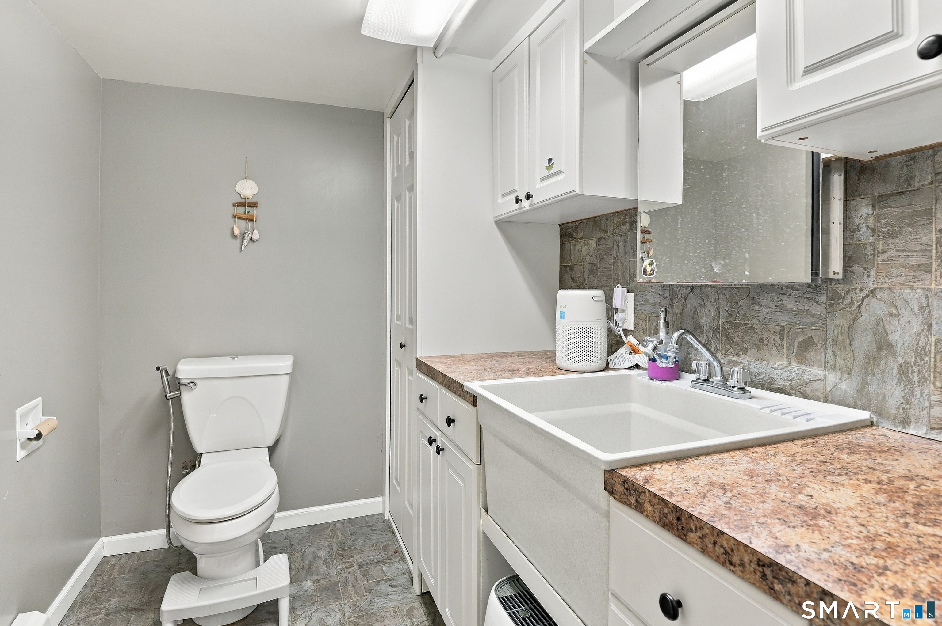 11 Mountain View Road South Windsor CT 06074