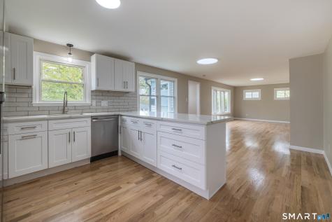 14 Catherine Court Milford CT 06460
