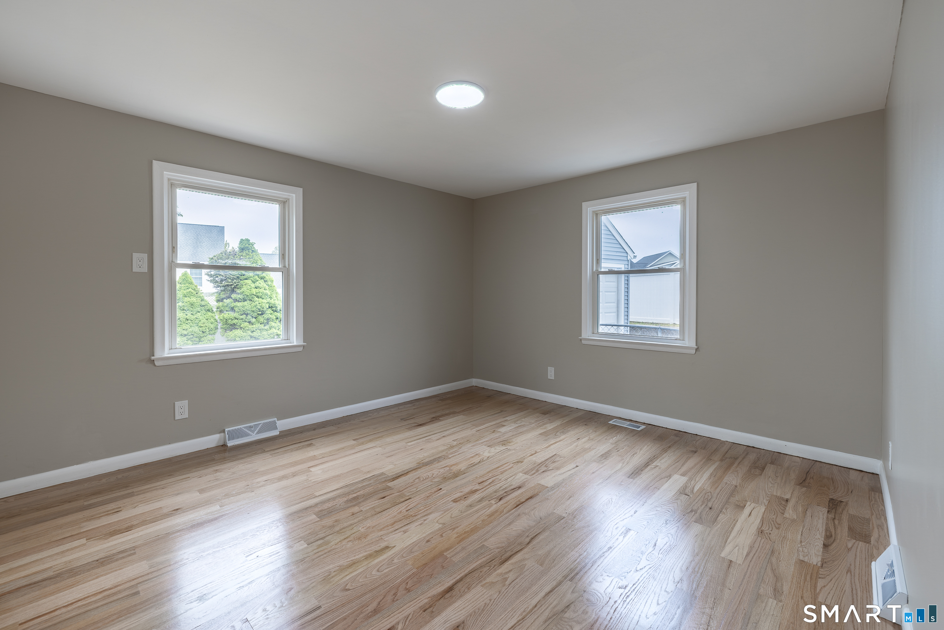 14 Catherine Court Milford CT 06460
