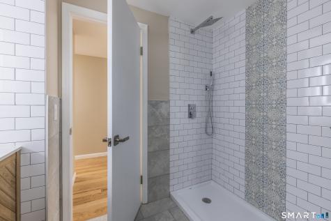 14 Catherine Court Milford CT 06460