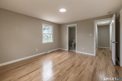14 Catherine Court Milford CT 06460