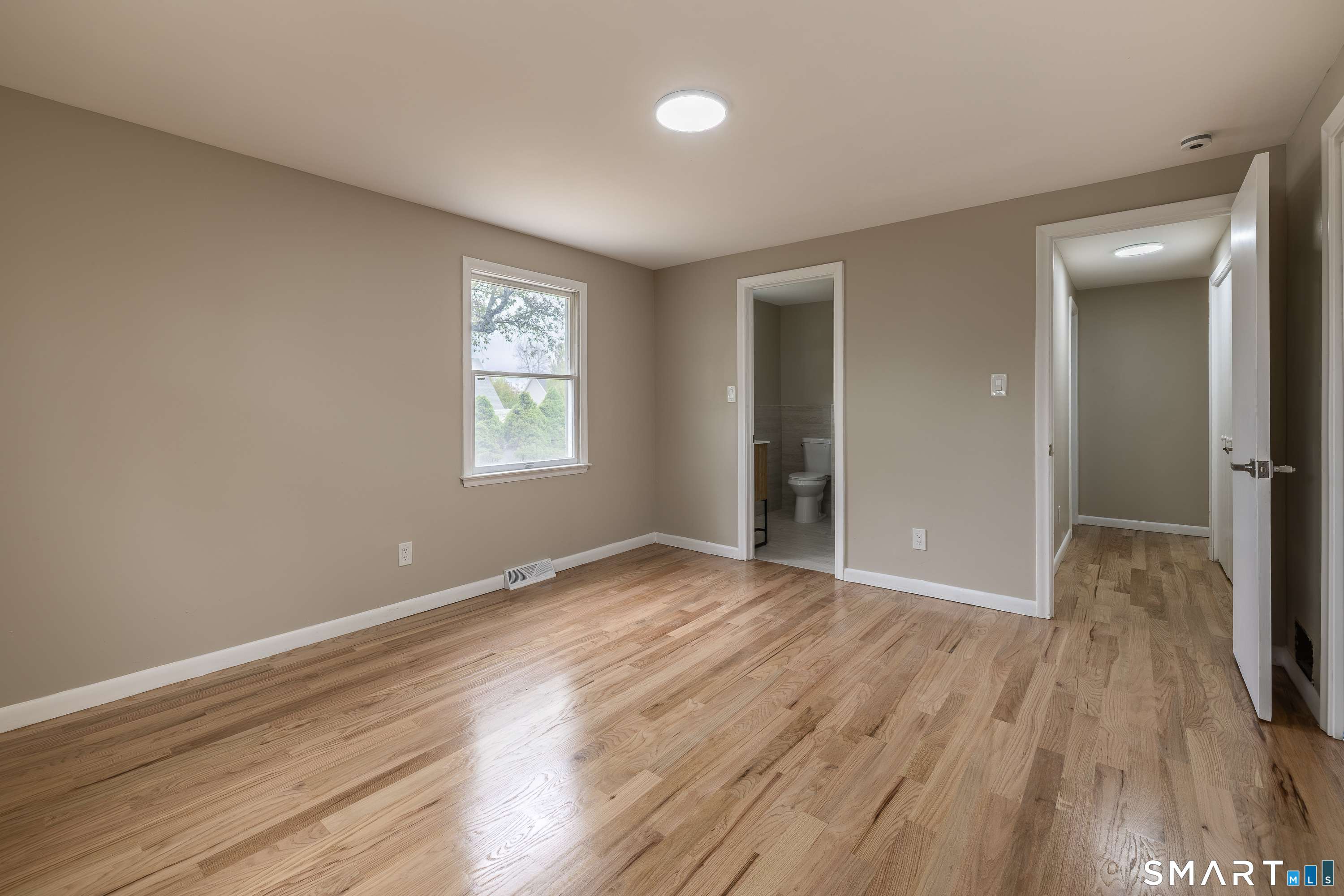 14 Catherine Court Milford CT 06460