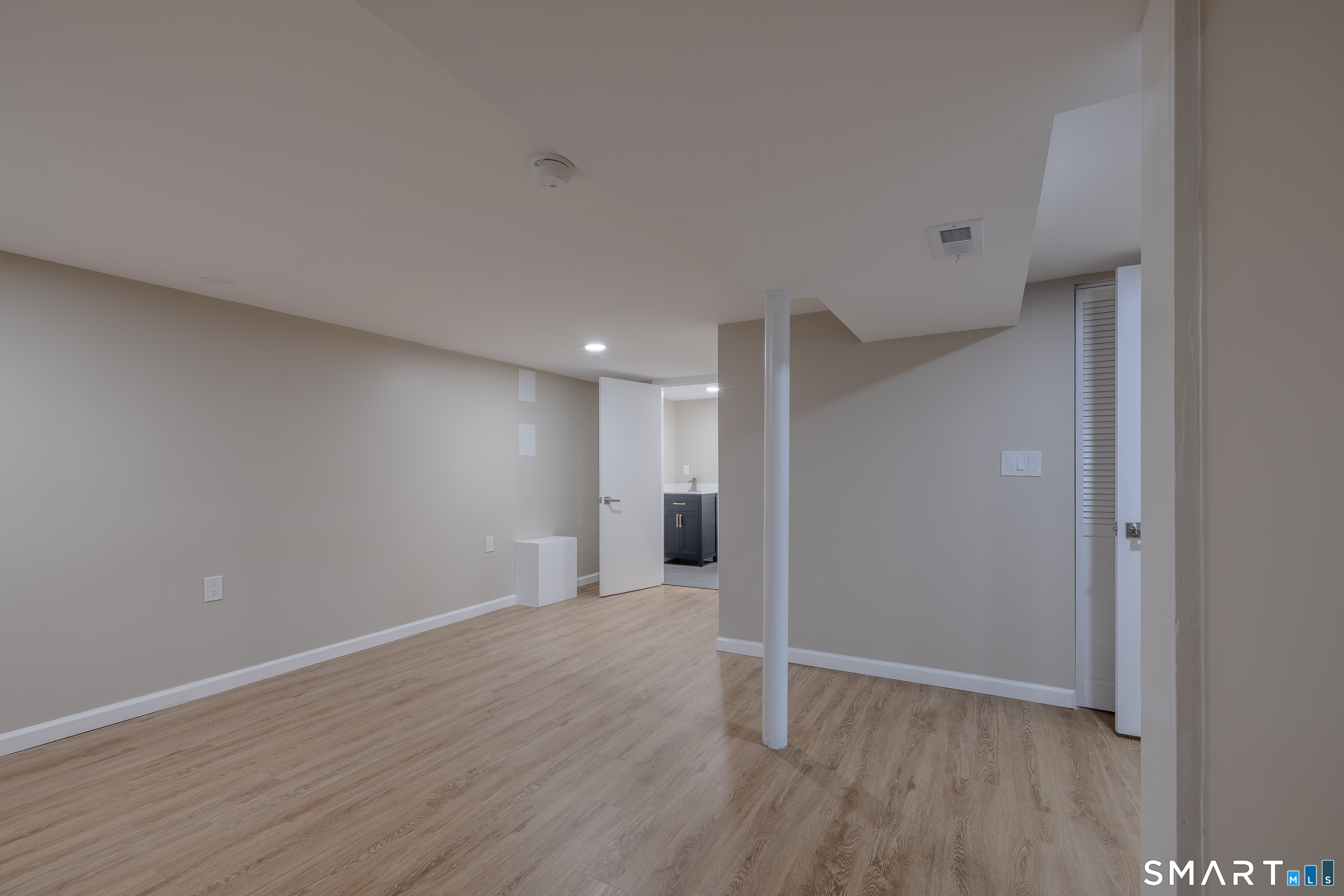 14 Catherine Court Milford CT 06460