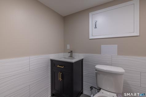 14 Catherine Court Milford CT 06460