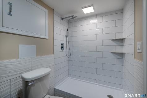 14 Catherine Court Milford CT 06460