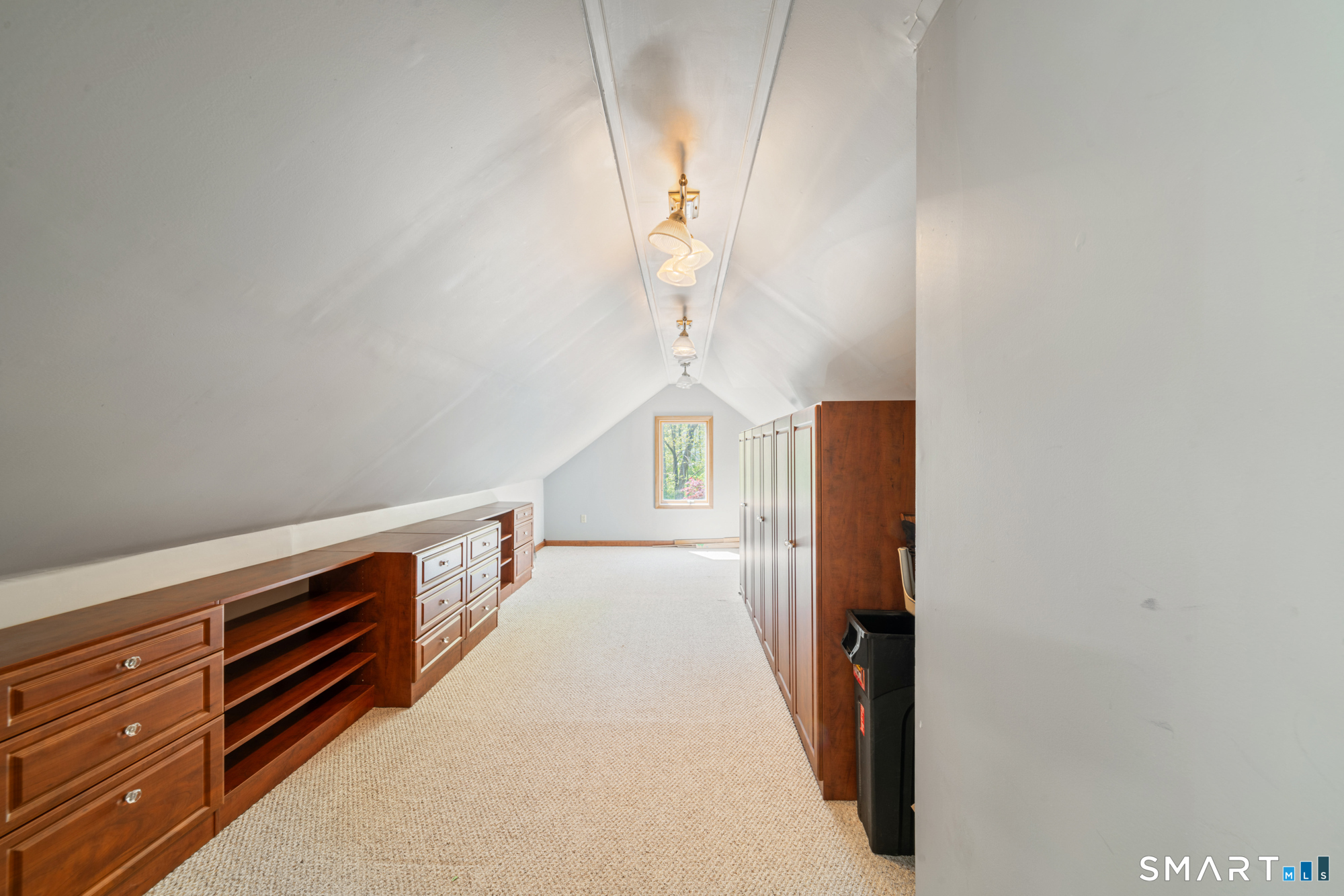225 Bethmour Road Bethany CT 06524