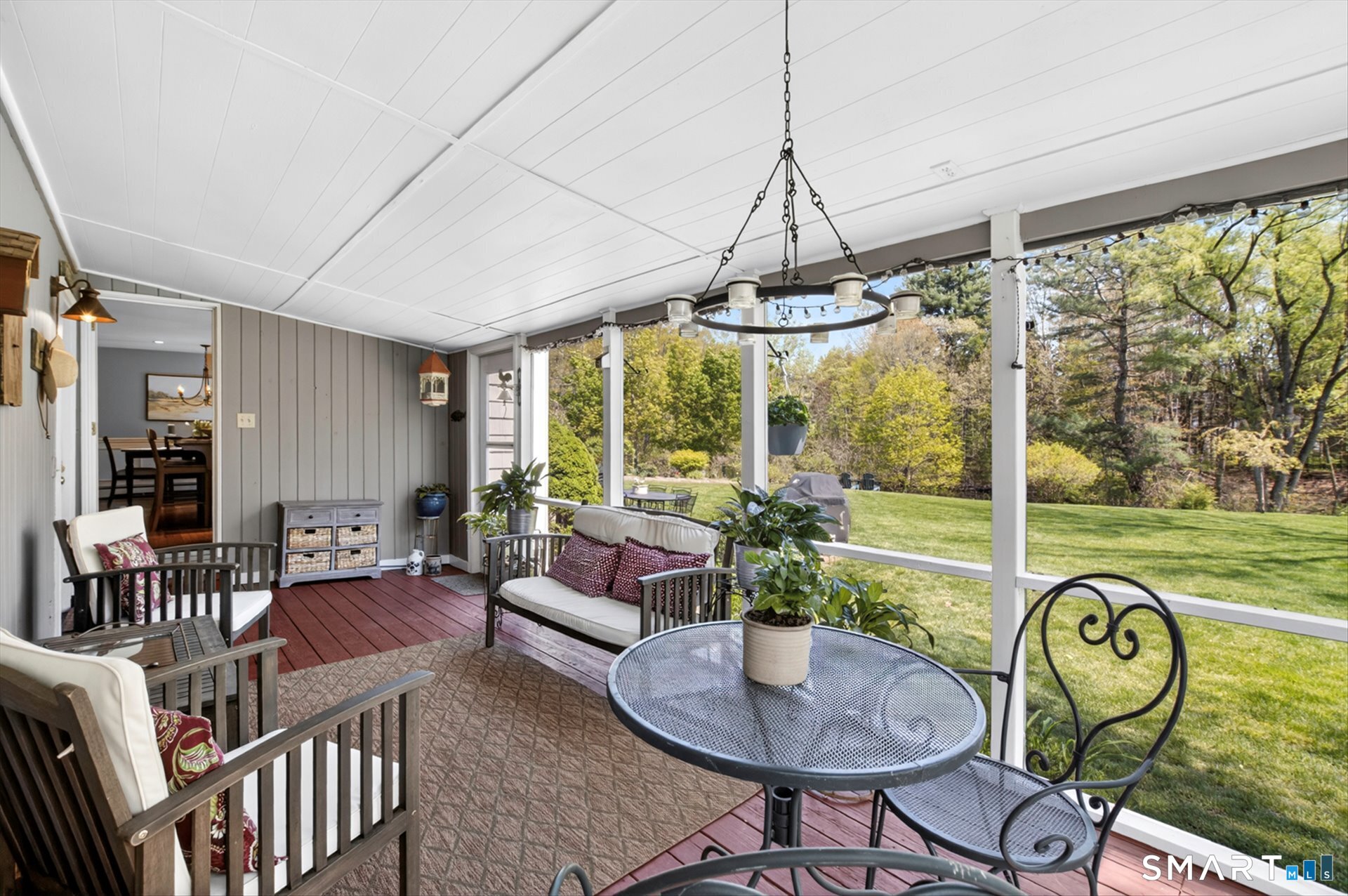 28 Deepwood Road Simsbury CT 06070