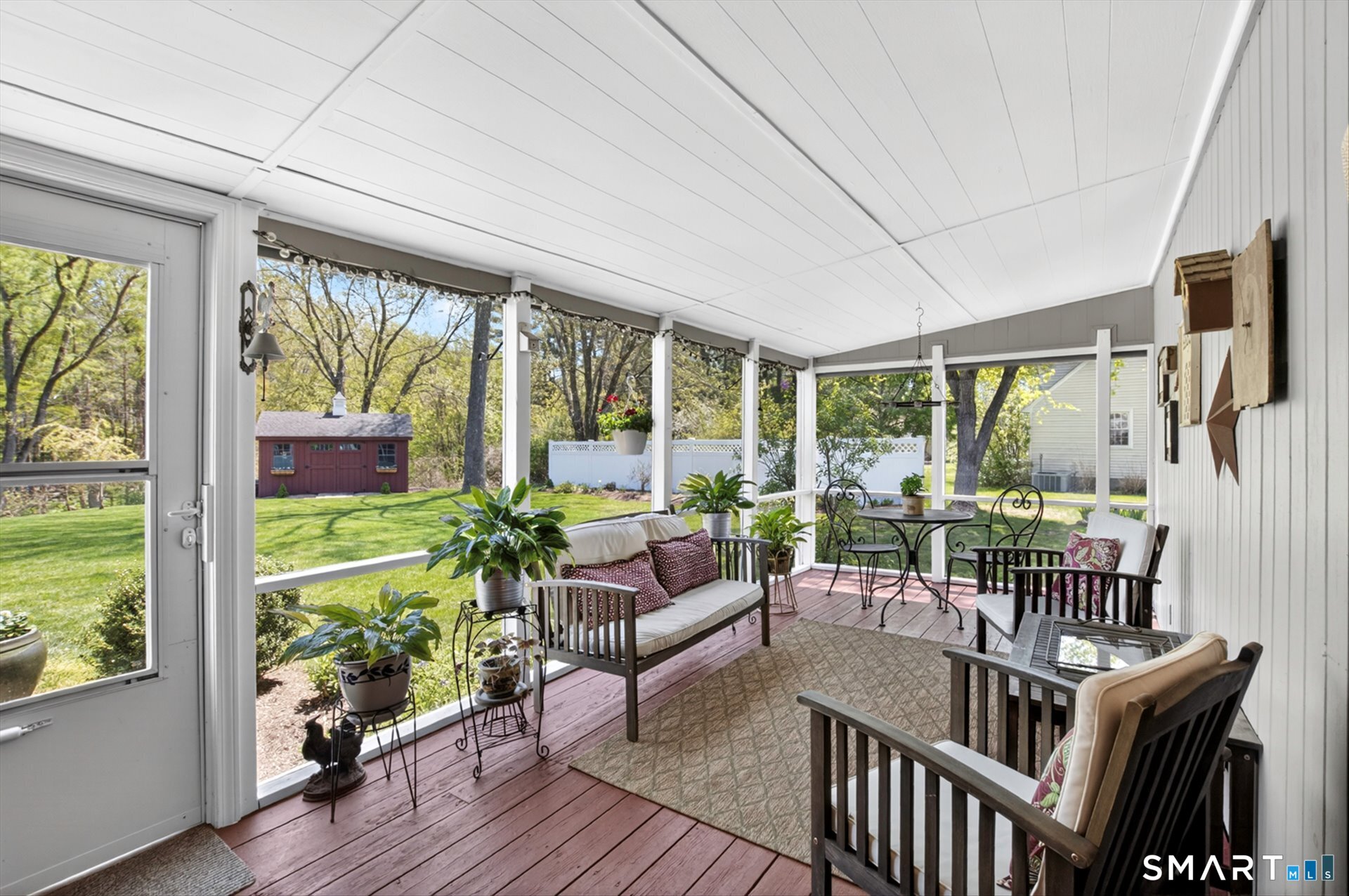 28 Deepwood Road Simsbury CT 06070