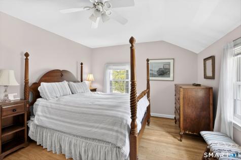 28 Deepwood Road Simsbury CT 06070