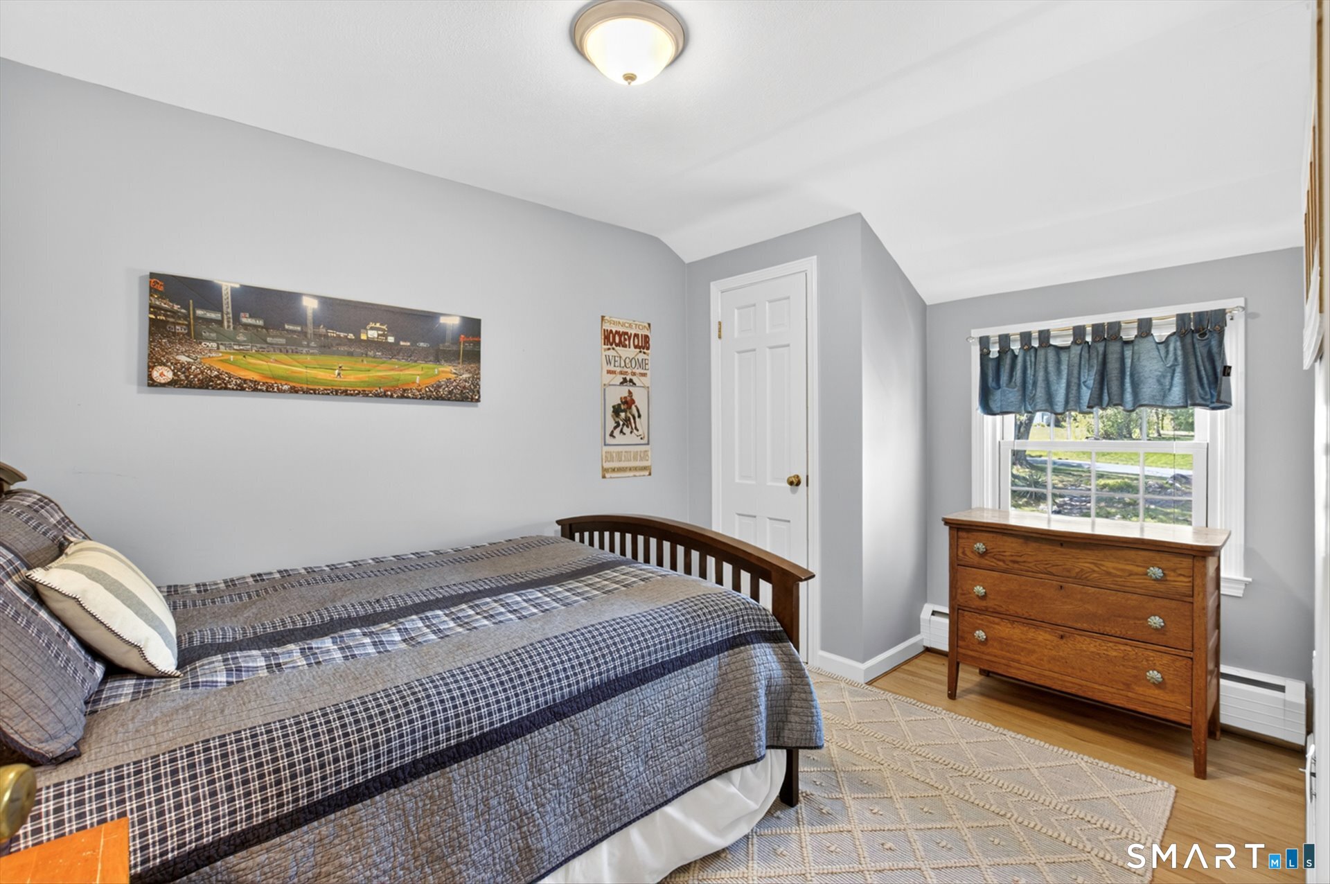 28 Deepwood Road Simsbury CT 06070
