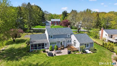 28 Deepwood Road Simsbury CT 06070