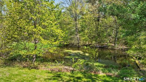 28 Deepwood Road Simsbury CT 06070