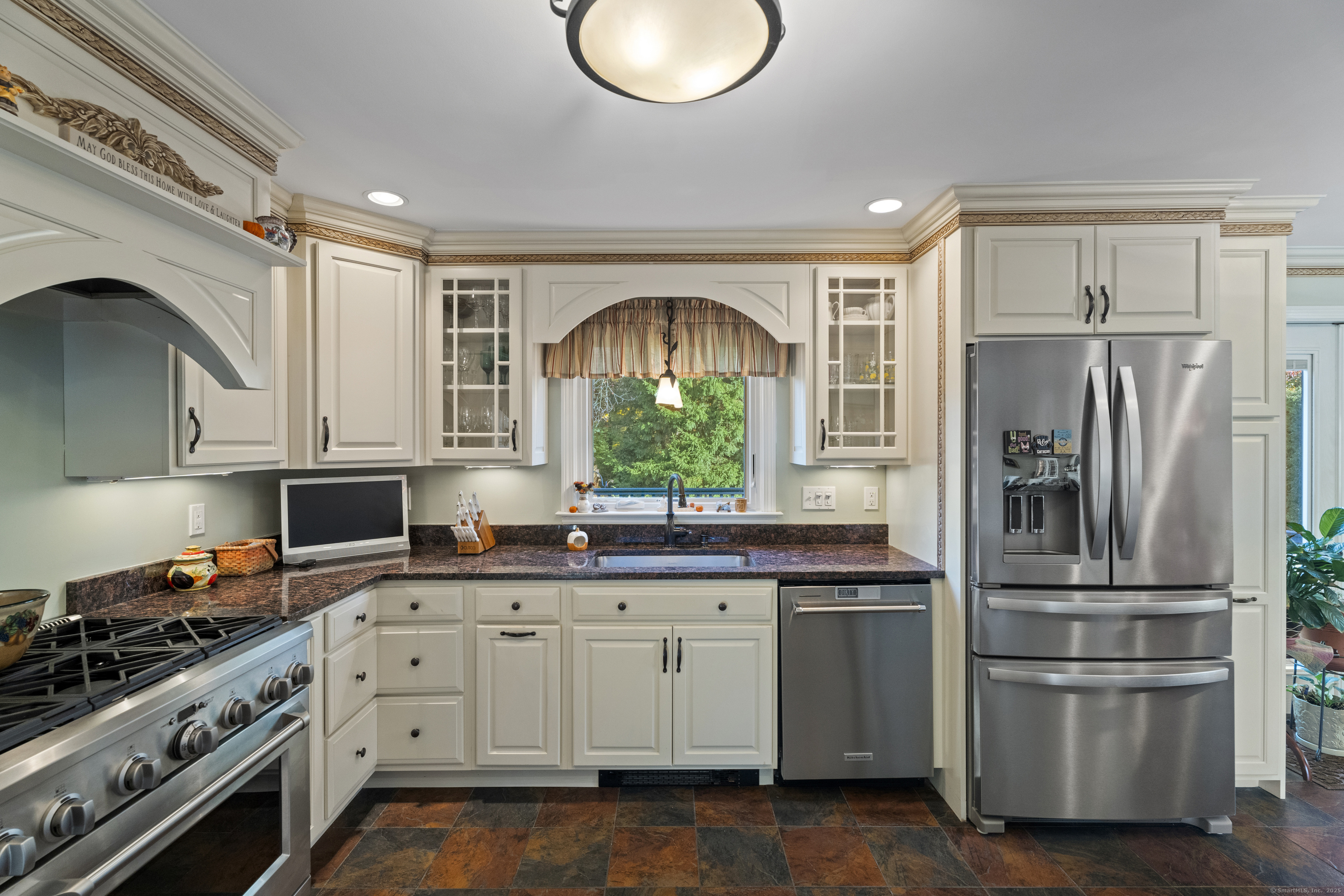 634 Cornwall Avenue Cheshire CT 06410