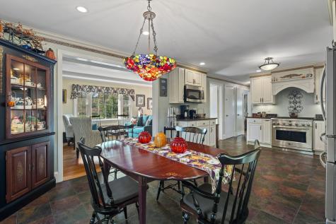 634 Cornwall Avenue Cheshire CT 06410