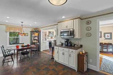 634 Cornwall Avenue Cheshire CT 06410