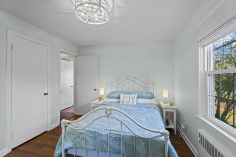 634 Cornwall Avenue Cheshire CT 06410