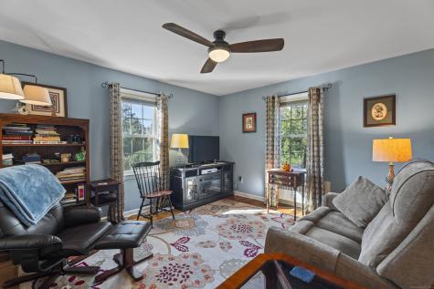 634 Cornwall Avenue Cheshire CT 06410