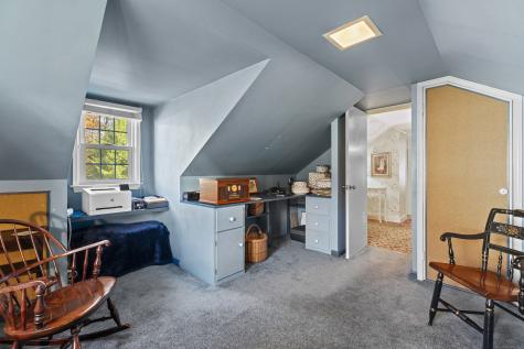 634 Cornwall Avenue Cheshire CT 06410