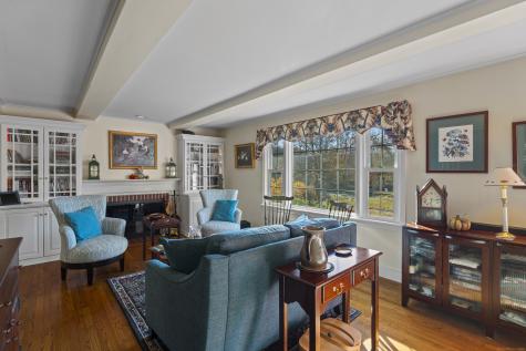 634 Cornwall Avenue Cheshire CT 06410