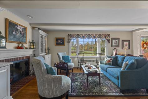 634 Cornwall Avenue Cheshire CT 06410