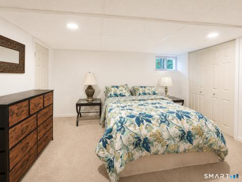 104 Higby Road Middletown CT 06457
