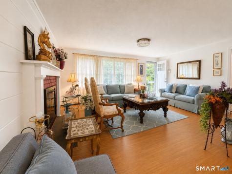 104 Higby Road Middletown CT 06457