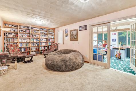 40 Walnut Street Monroe CT 06468