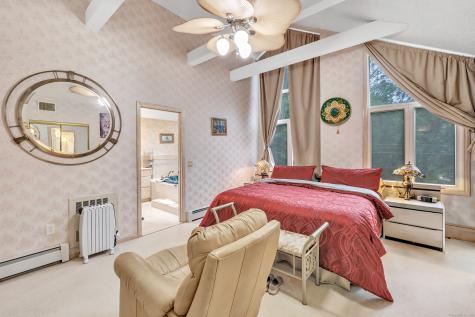 40 Walnut Street Monroe CT 06468