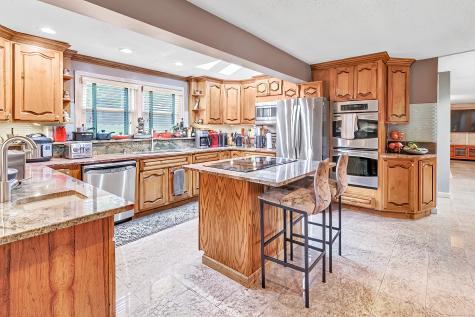 40 Walnut Street Monroe CT 06468