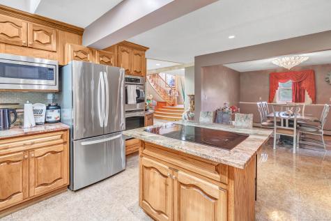 40 Walnut Street Monroe CT 06468